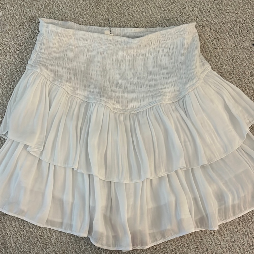 White smocked ruffle skirt